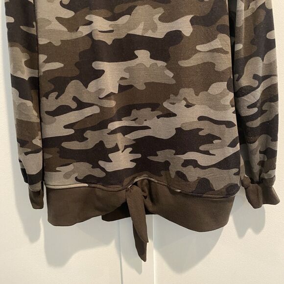 The‎ Sweatshirt Project Sweatshirt Women Large Camo Green Puff Sleeve Waist Tie - Picture 4 of 12
